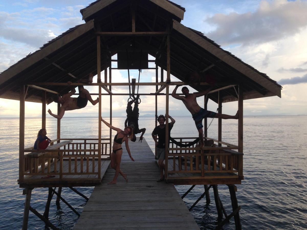 Pristine Paradise Dive Resort - Togean Islands, Una Una Pulau Unauna Εξωτερικό φωτογραφία