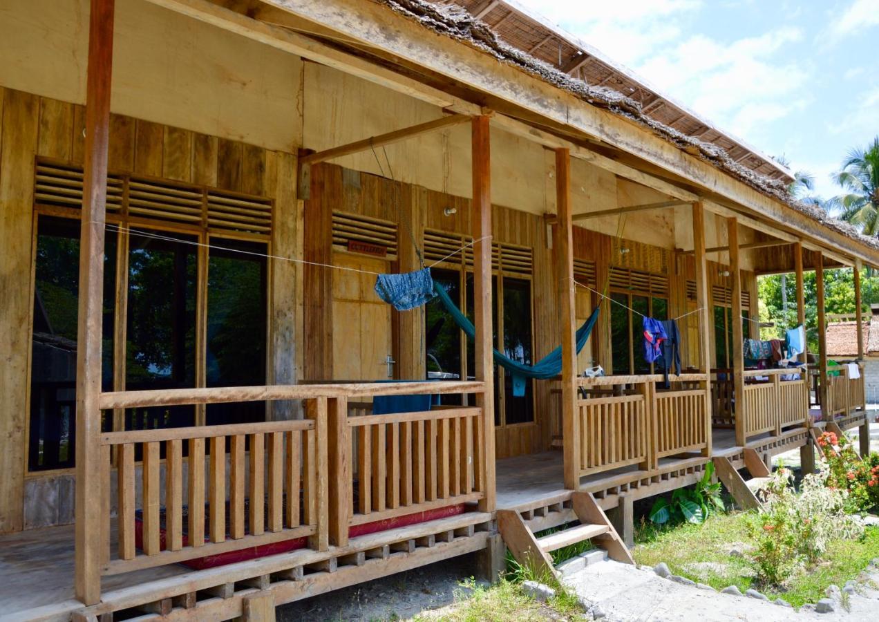 Pristine Paradise Dive Resort - Togean Islands, Una Una Pulau Unauna Εξωτερικό φωτογραφία