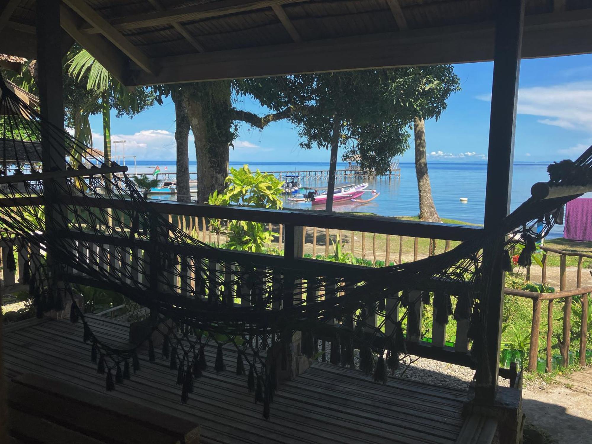 Pristine Paradise Dive Resort - Togean Islands, Una Una Pulau Unauna Εξωτερικό φωτογραφία