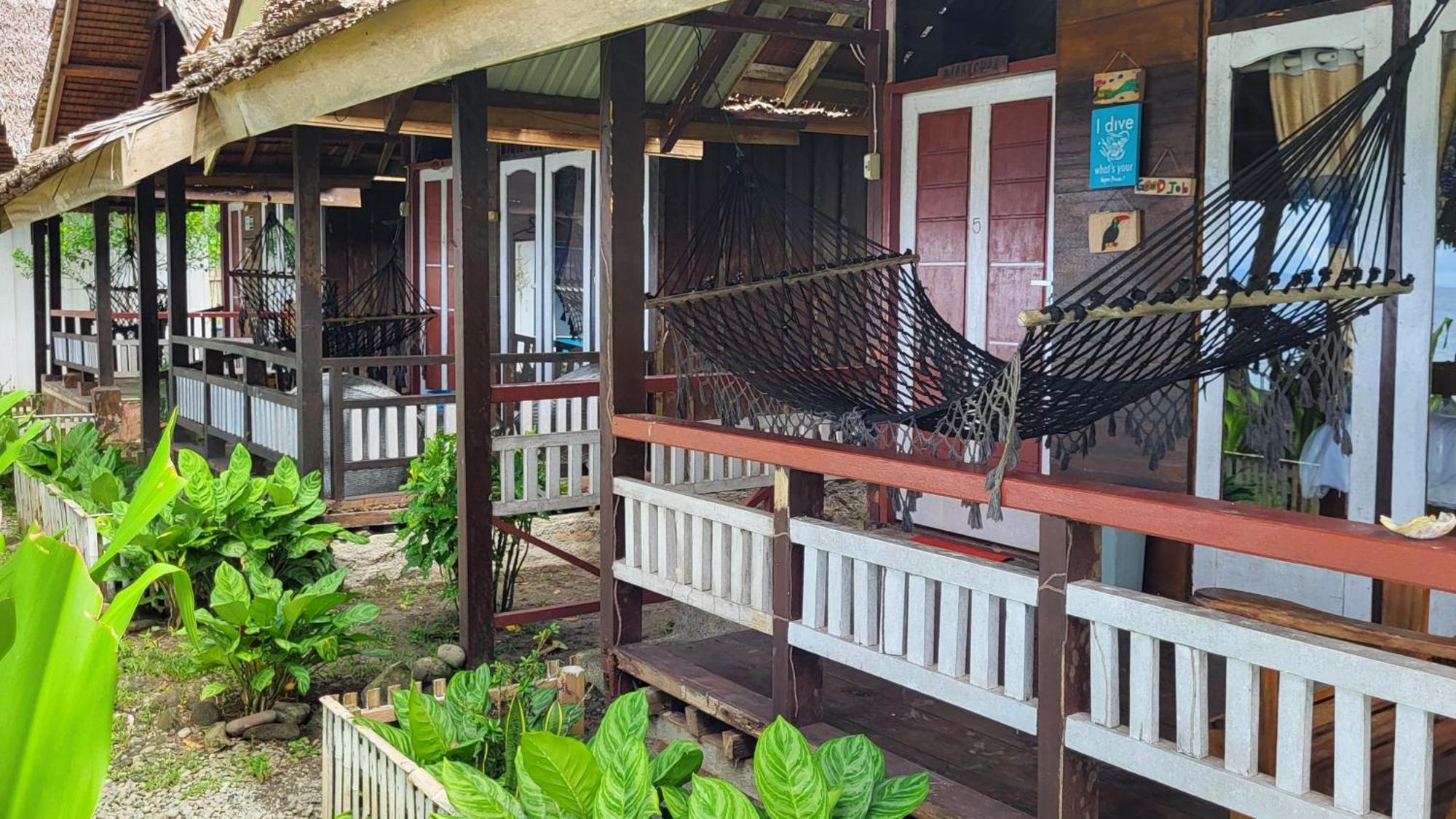 Pristine Paradise Dive Resort - Togean Islands, Una Una Pulau Unauna Εξωτερικό φωτογραφία